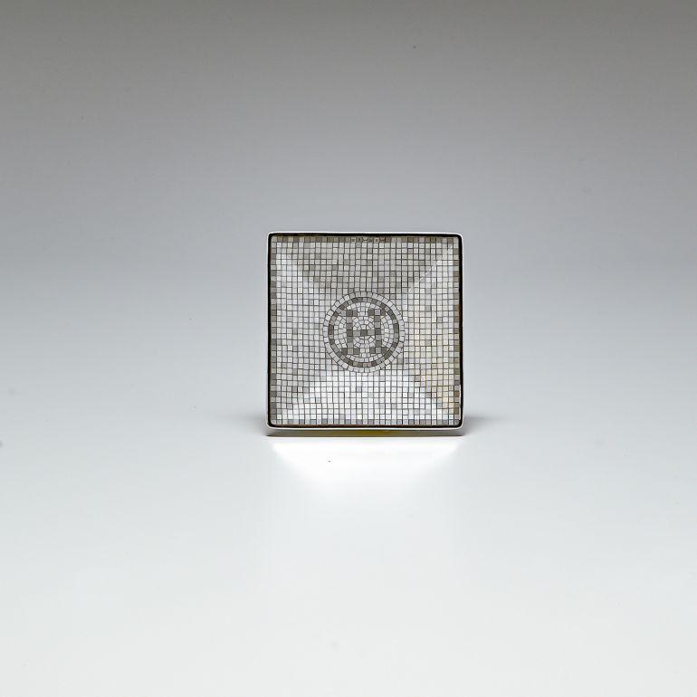 HERMES（エルメス） モザイク ヴァンキャトル プラチナ プチカレ