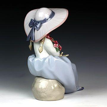 LLADRO（リヤドロ） リヤドロ（Lladro リアドロ 陶器人形 置物） 花と