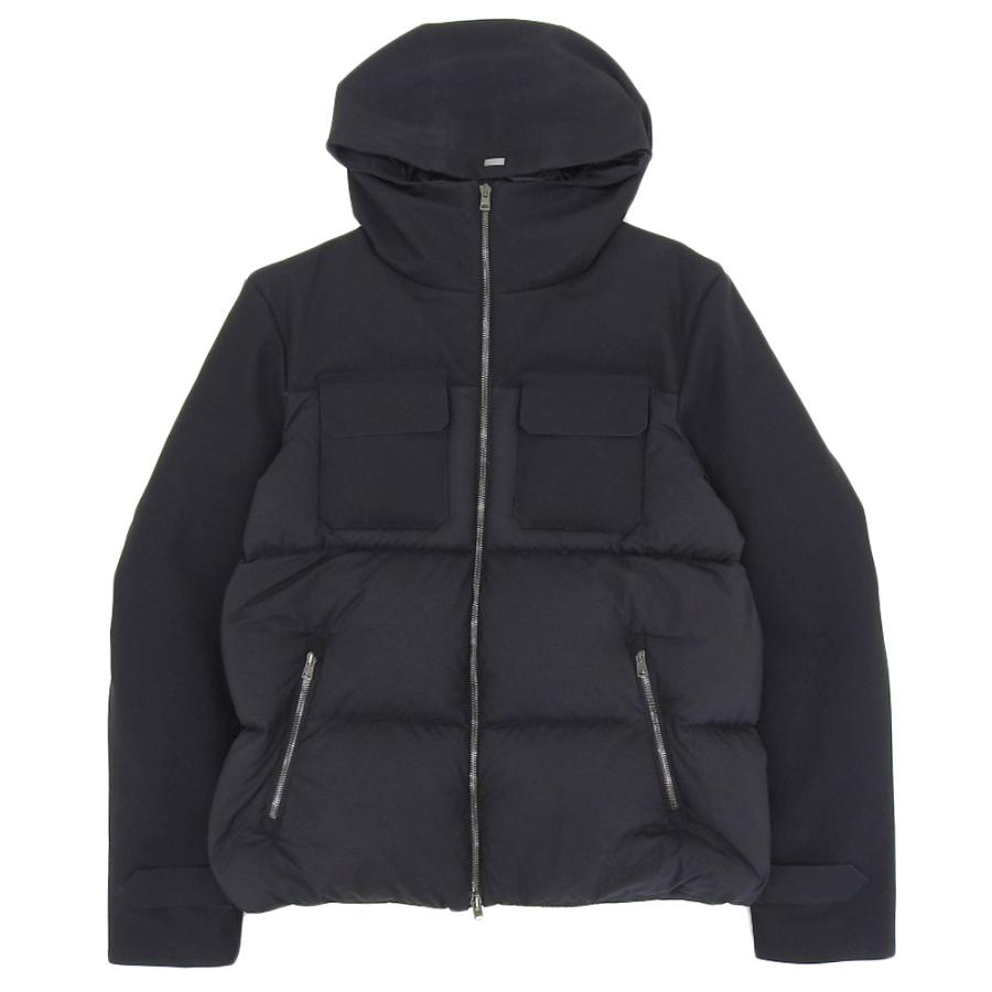 超美品 ヘルノ HERNO 現行タグ PI0793U ストレッチナイロン ダウン