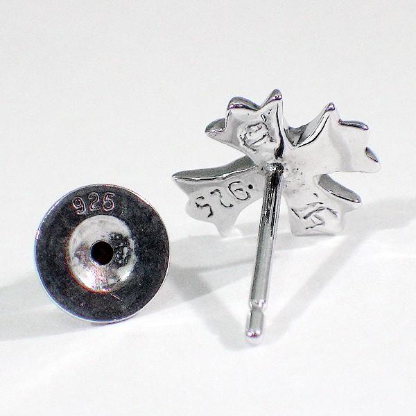 CHROME HEARTS（クロムハーツ） NO2 CHクロス スタッドピアス パヴェ