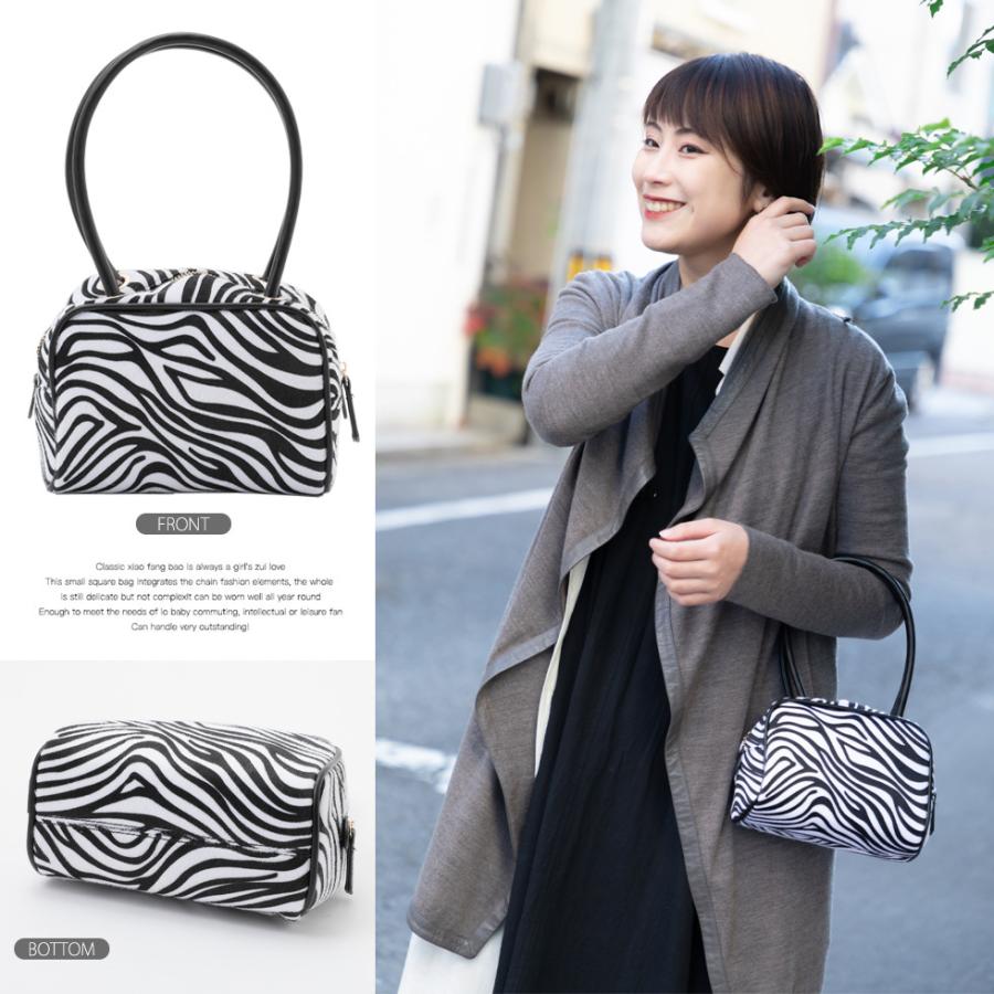 ゼブラ柄ハンドバッグ 主役にも脇役にもなれるアニマル柄 フェイク