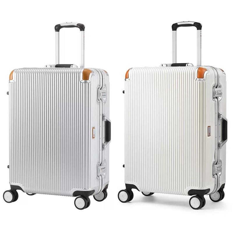 コストコ（Costco） スイスミリタリー スーツケース キャリーケース