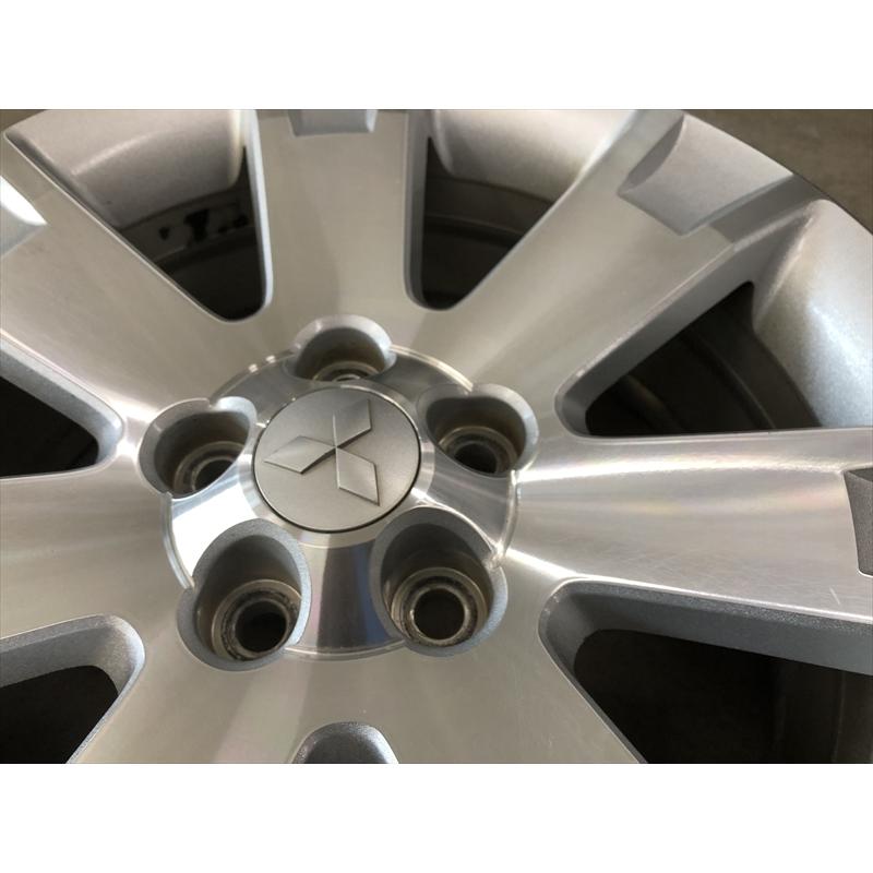 三菱（MITSUBISHI） デリカ D5 純正 18インチ 冬用 スタッドレスタイヤ