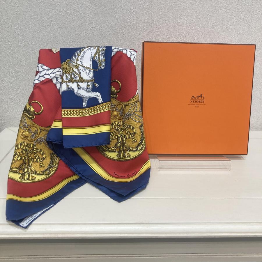 HERMES（エルメス） 【USED/中古】HERMES スカーフ カレ90 青系×赤系
