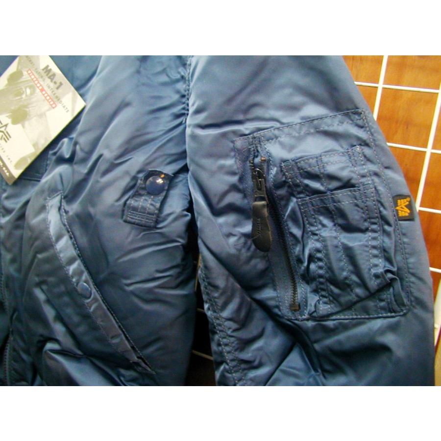 ALPHA Industry VINTAGE グリーン MA-1 Made in USA サイズ：L