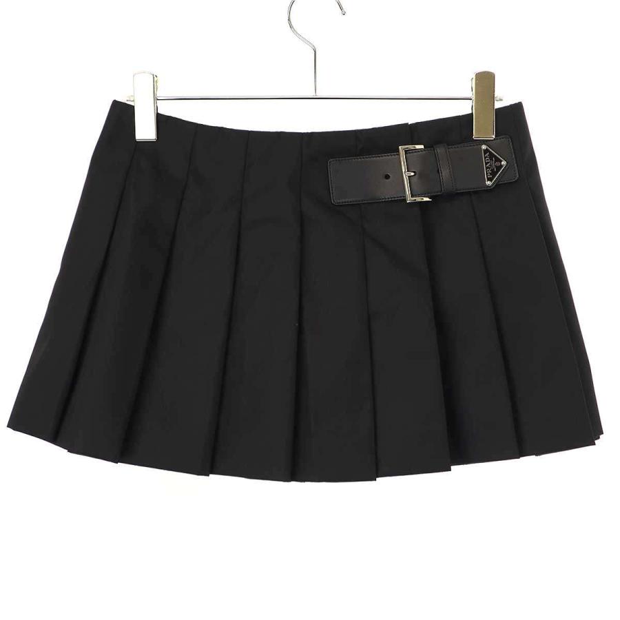PRADA（プラダ） RE-NYLON ベルテッドナイロンプリーツスカート 21H922