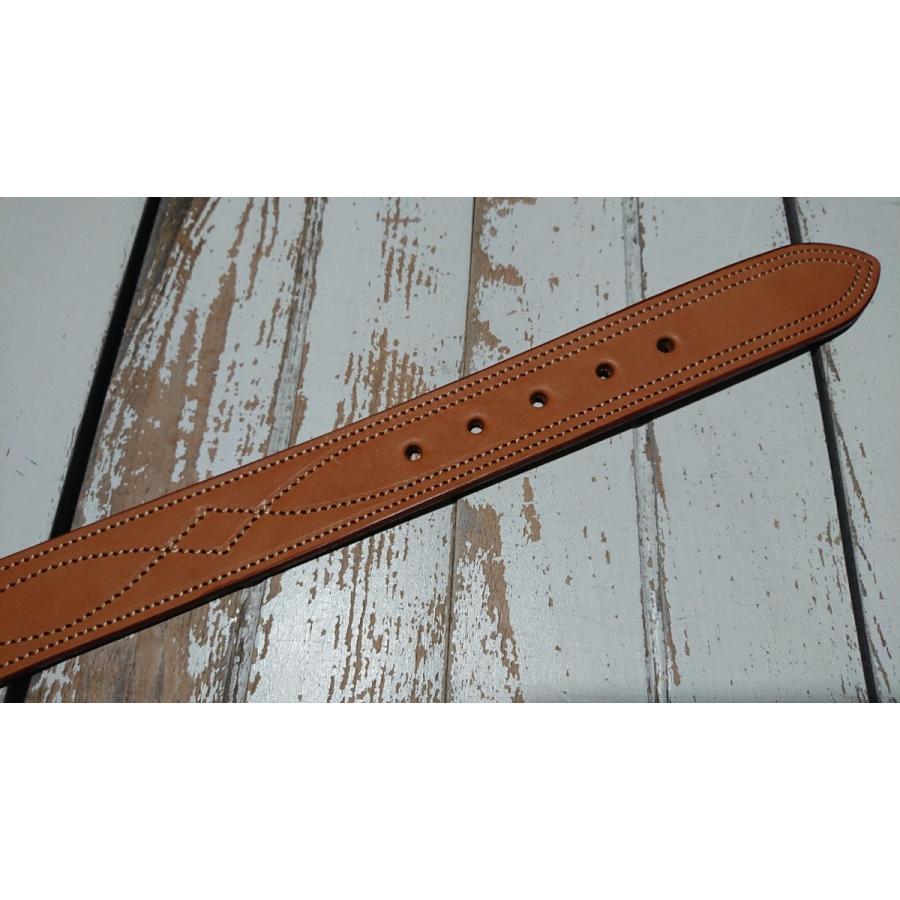 マルニ オリジナル ステッチ入りレザーベルト OGB40003BI (クロ・チャ