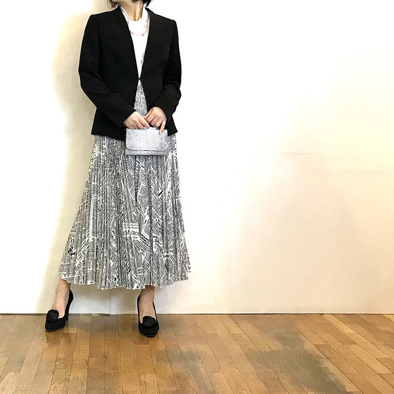 PRIORITY（プライオリティー） プライオリティ プリーツ パンツ