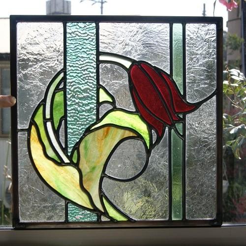 ステンドグラス 建物パネル（ミニ）・鉛線方式 （赤いチューリップ