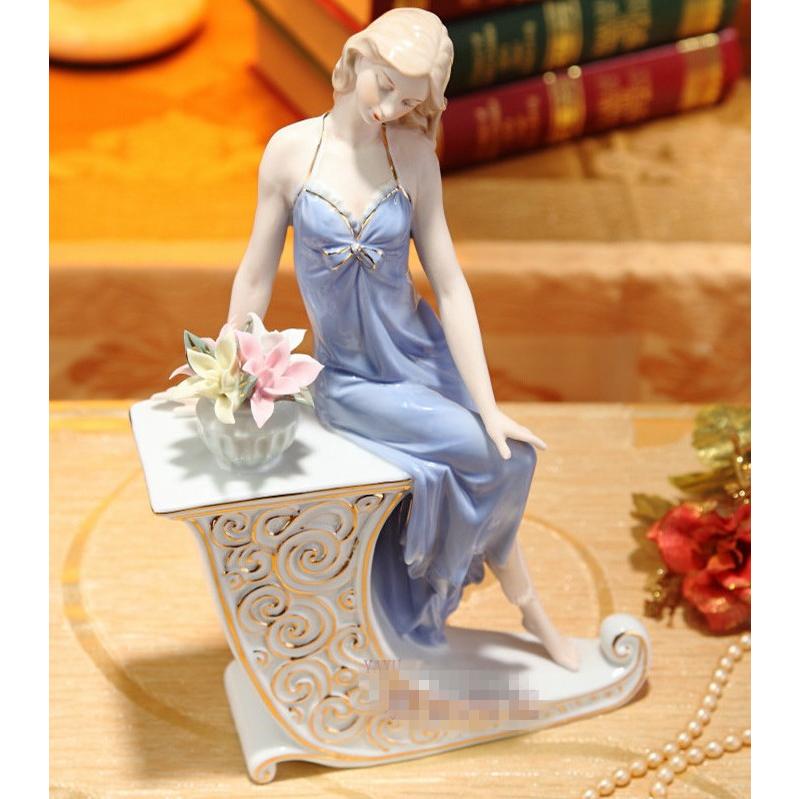 陶器 置物 西洋陶器 北欧磁器 陶器製人形 お姫様 陶器人形 陶器置物