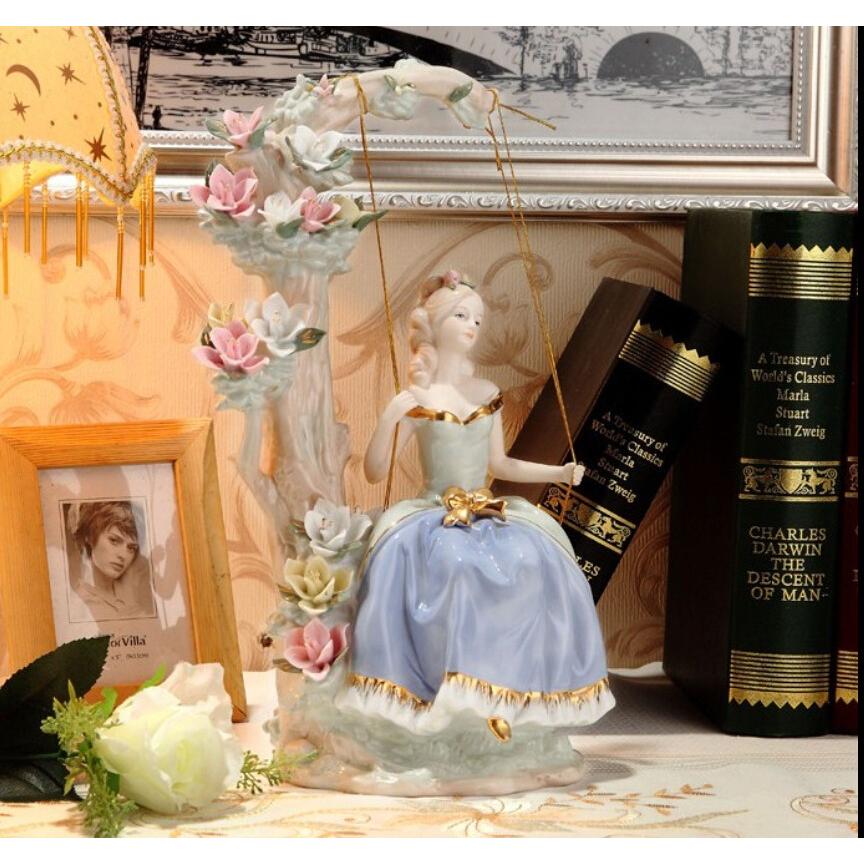 陶器 置物 西洋陶器 北欧磁器 陶器製人形 お姫様 陶器人形 陶器置物