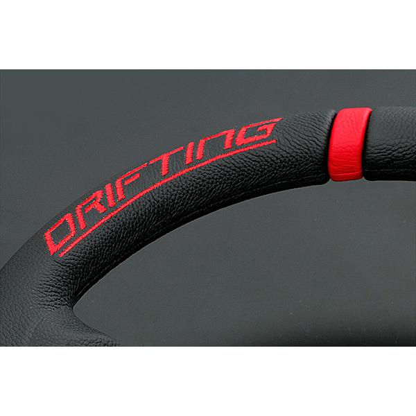 MOMO（モモ） ステアリング DRIFTING ドリフティング 33パイ レッド