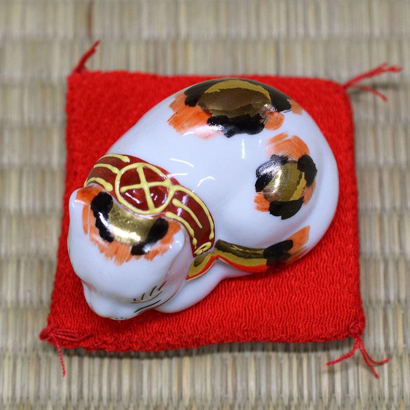 九谷焼 招き猫 置物 風水 ちび眠り猫 金三毛ちゃん : 和座倶楽部