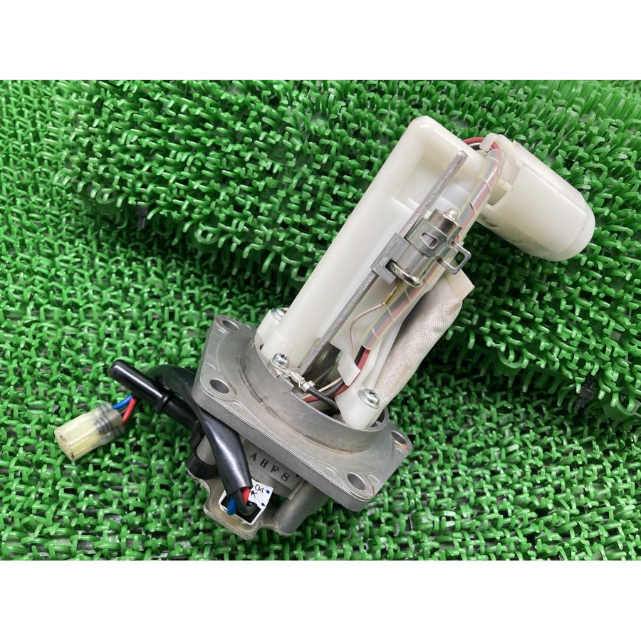 カワサキ（Kawasaki） NINJA250R フューエルポンプ 純正 中古 バイク