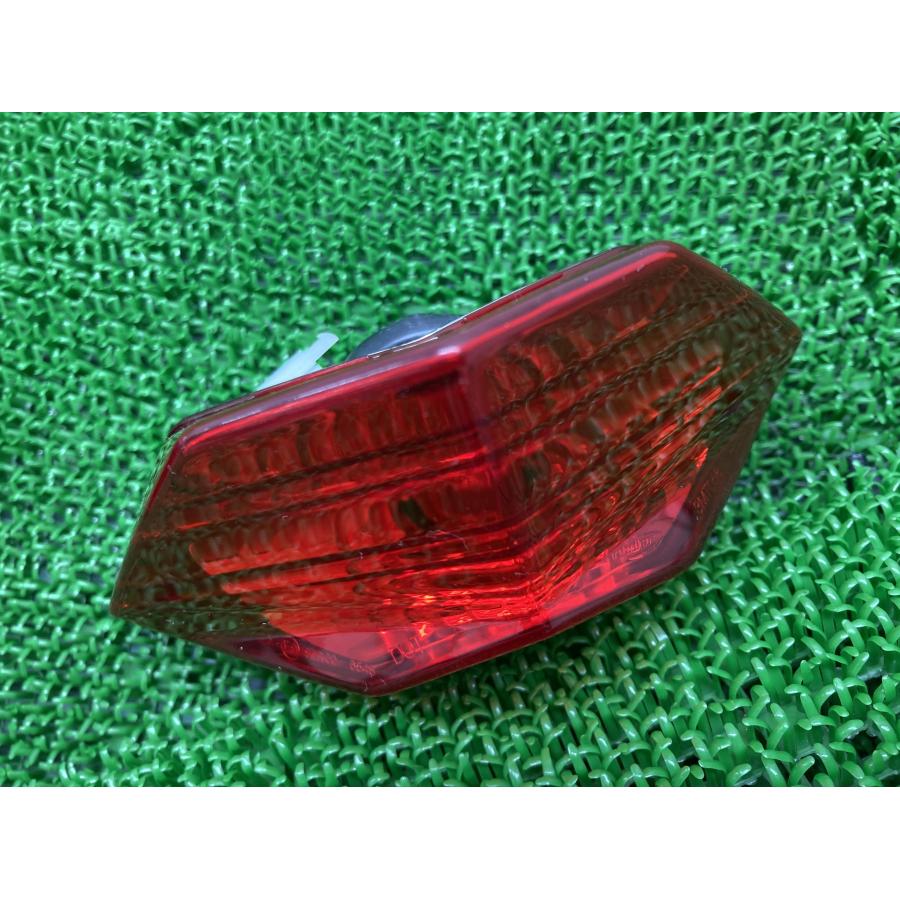 カワサキ（Kawasaki） NINJA250 テールランプ 3MT058 純正 中古 バイク