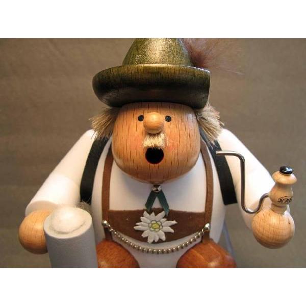 煙だし人形 民族衣装−バーバリアン−（お香台）ドイツ伝統の木製品