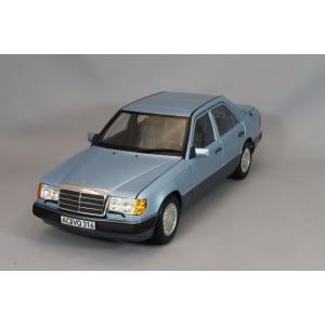 norev 1/18 Mercedes Benz 560 SEL W126 1985-1991 darkgreen-metallic