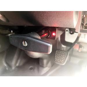 ハイエース盗難防止セキュリティハーネス【ユーアイビークル・UI