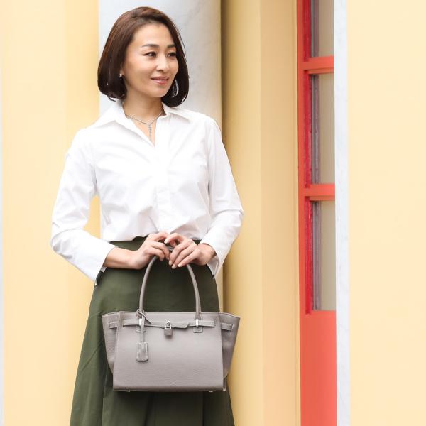 傳濱野 【傳濱野】皇室御用達 きちんと感を大切にした黄金比バッグ