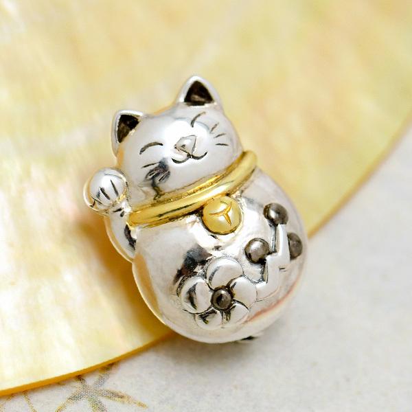 碌山 招き猫 ブローチペンダント 可愛く小粋な和のデザイン RP