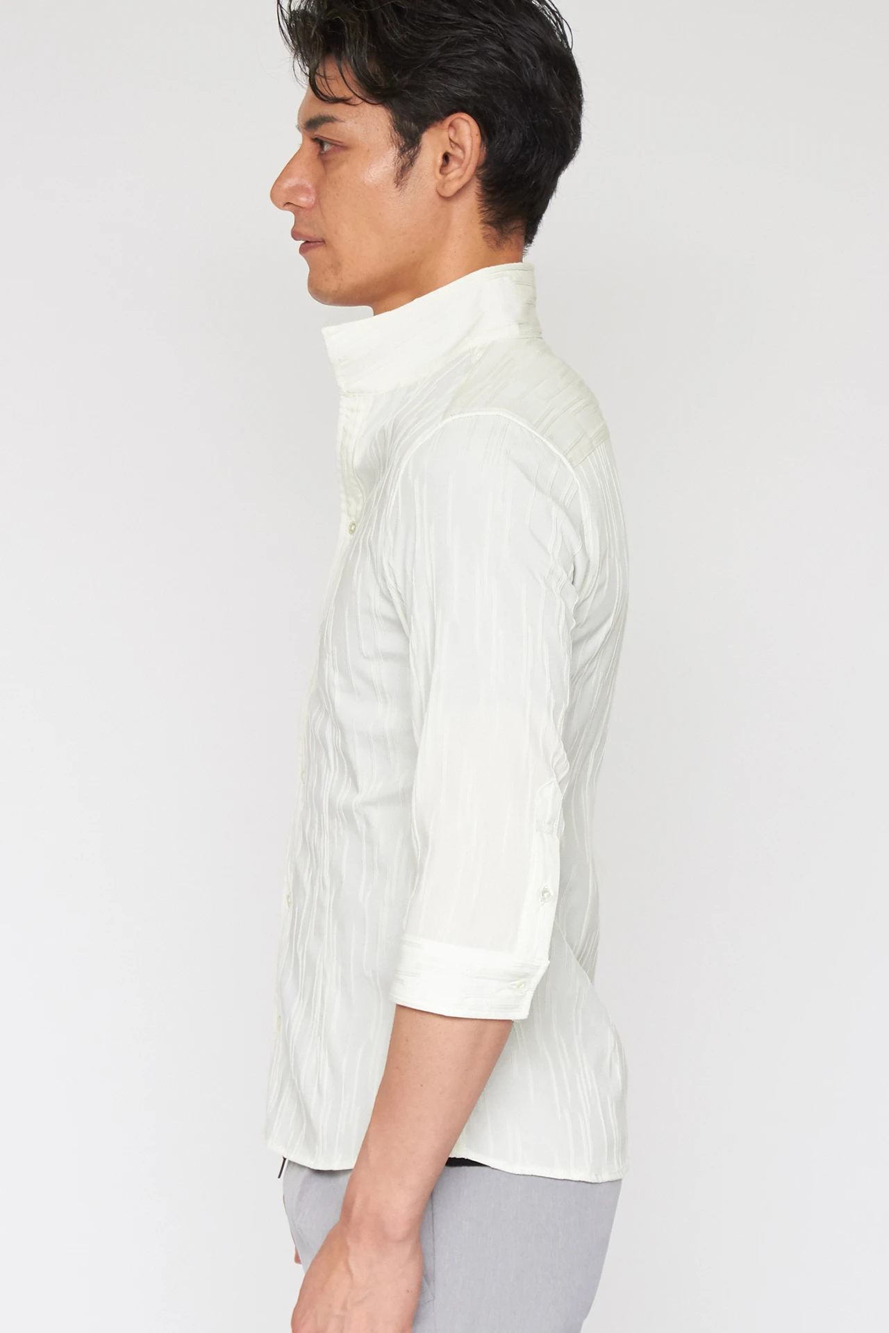 ZERO by TORNADO MART∴ランダムタックストライプ7分袖シャツ