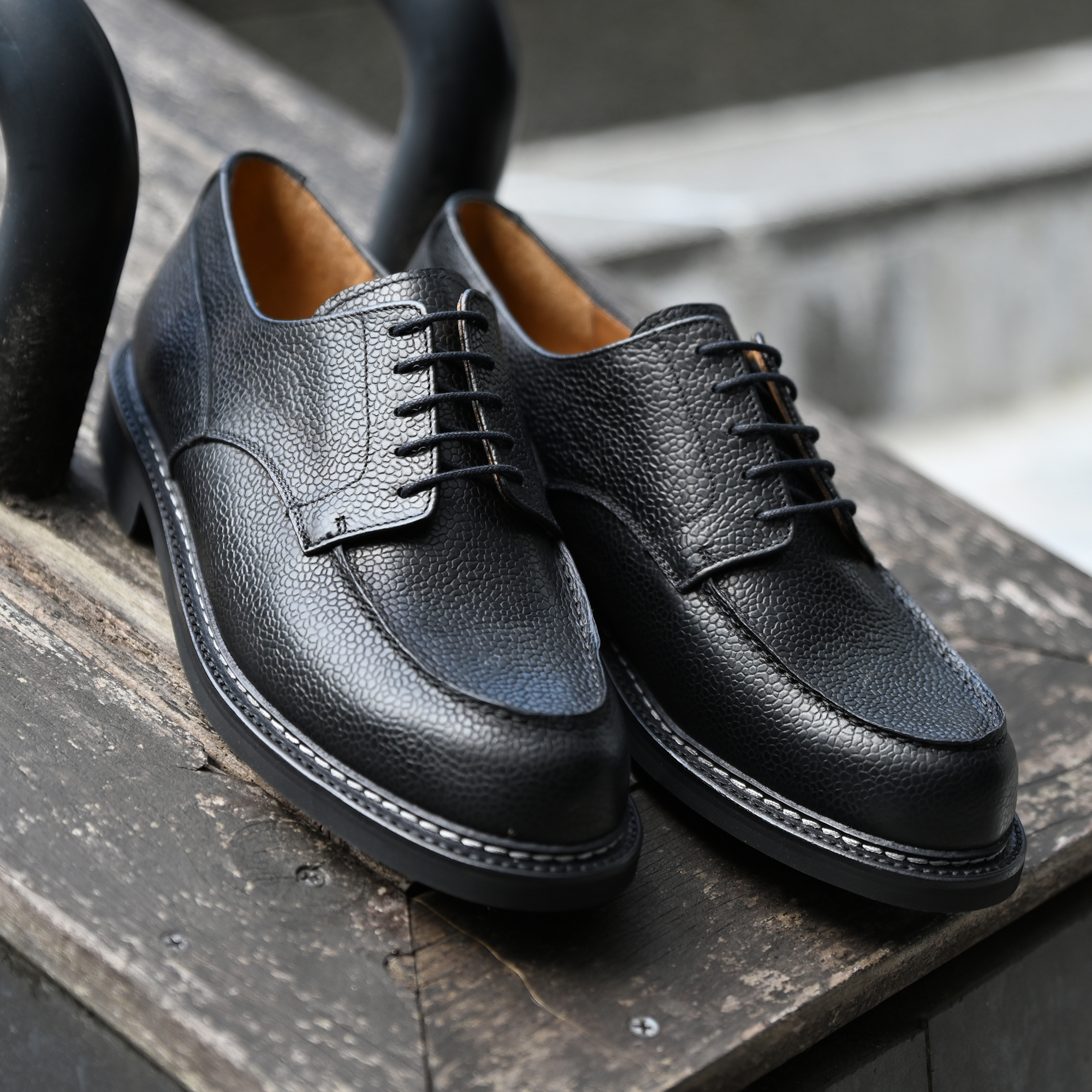 GENTIQUE ジェンティーク TRAVIS トラヴィス Uチップ E18234 R