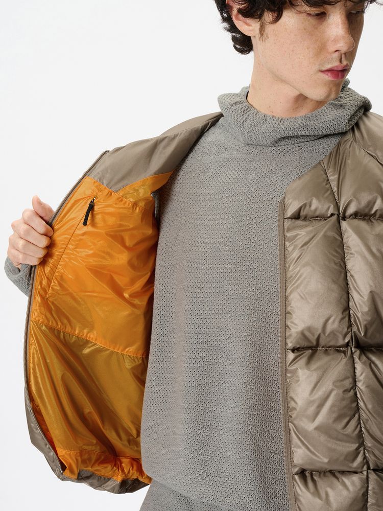 公式・限定】Goldwin 0 スリーディメンショナルダウンライトベスト