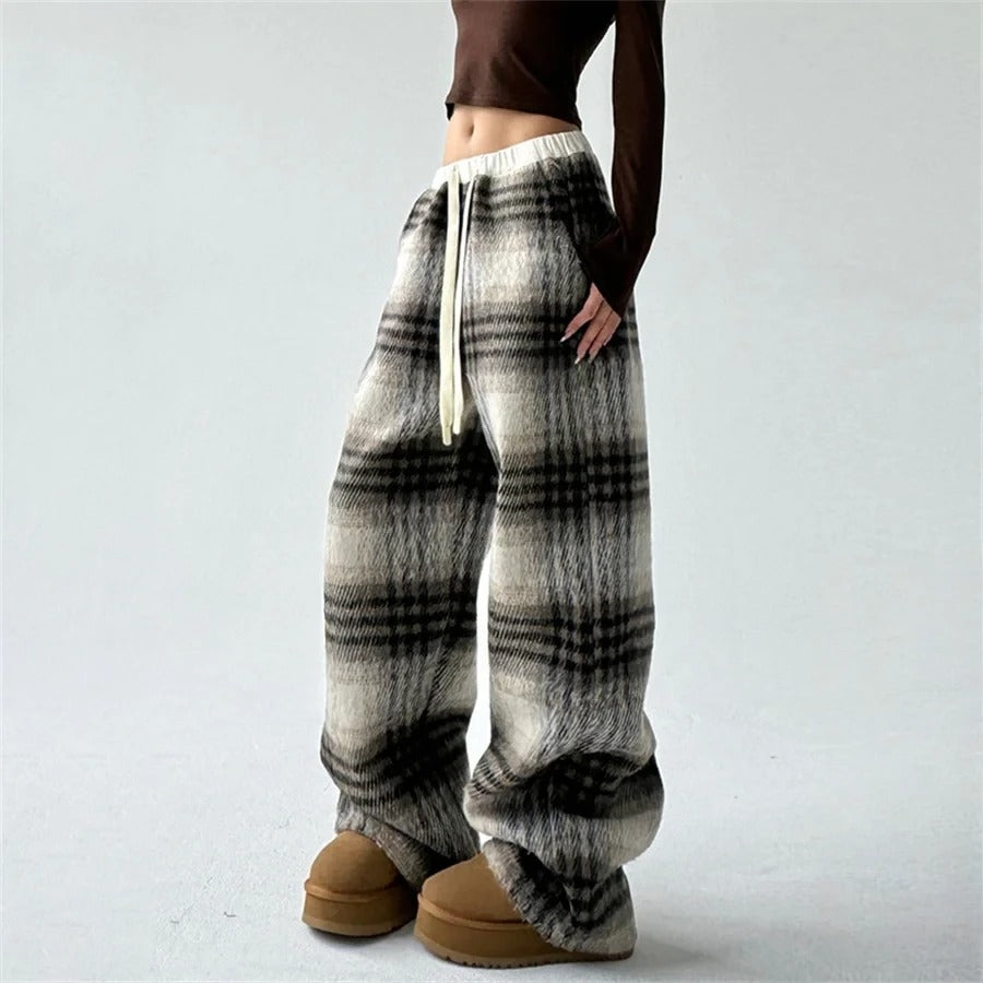 Velma Plaid Pants | Jack Hafford