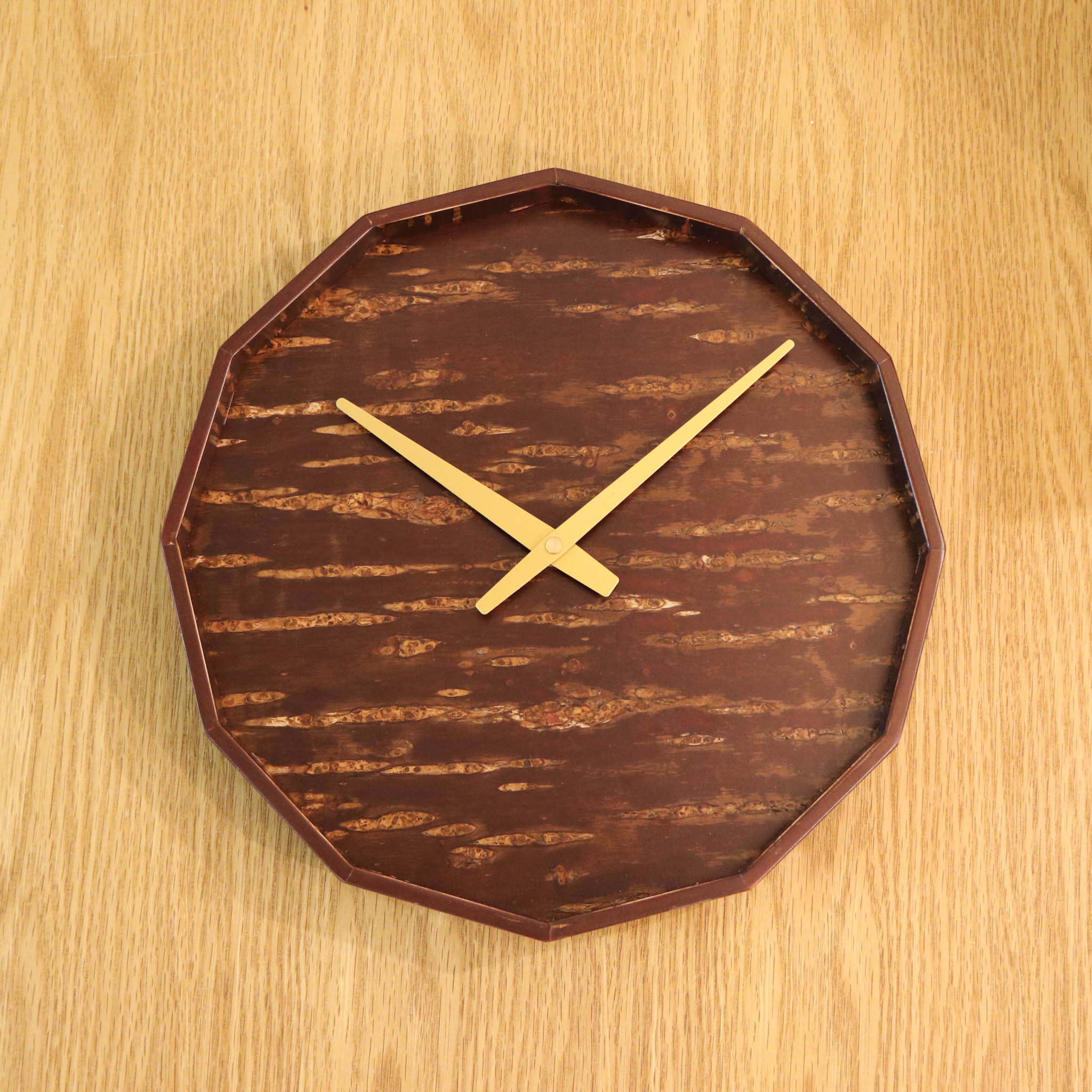 樺細工 壁掛け時計 | 素箱 十二角時計 | 無地皮 | 角館