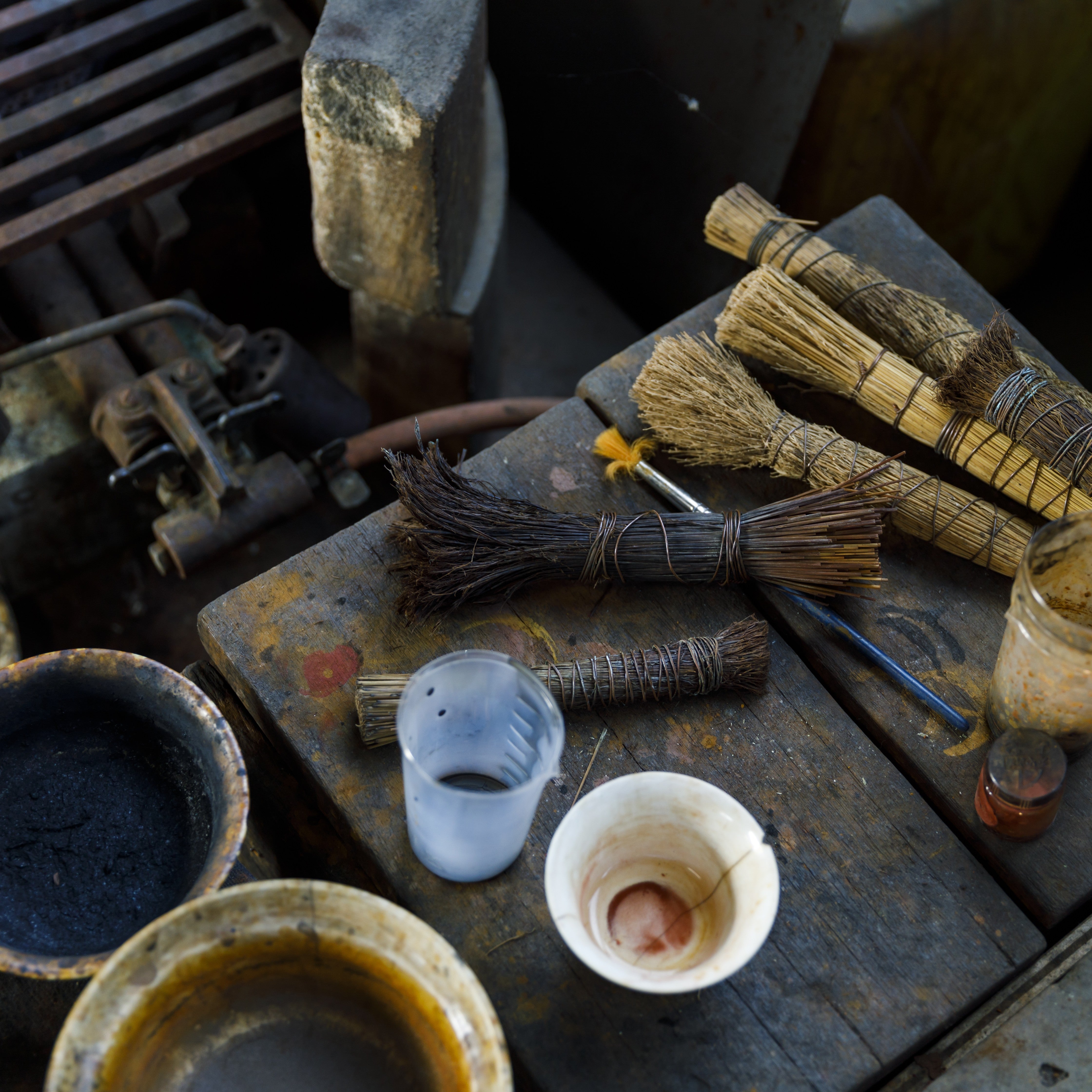 高岡銅器 置き時計 | time and spaceスタンド S | 斑紋黄華色 | Orii