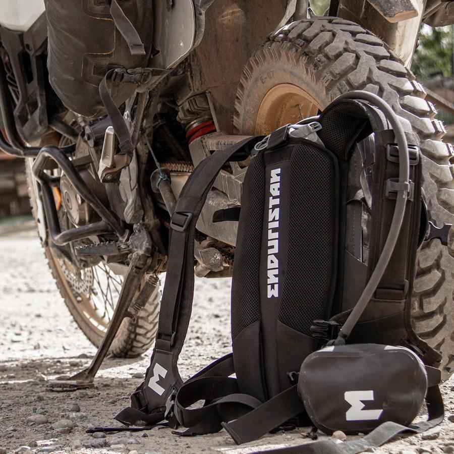 返品無料】エンデュリスタン【防水】ハリケーン バックパック 25L