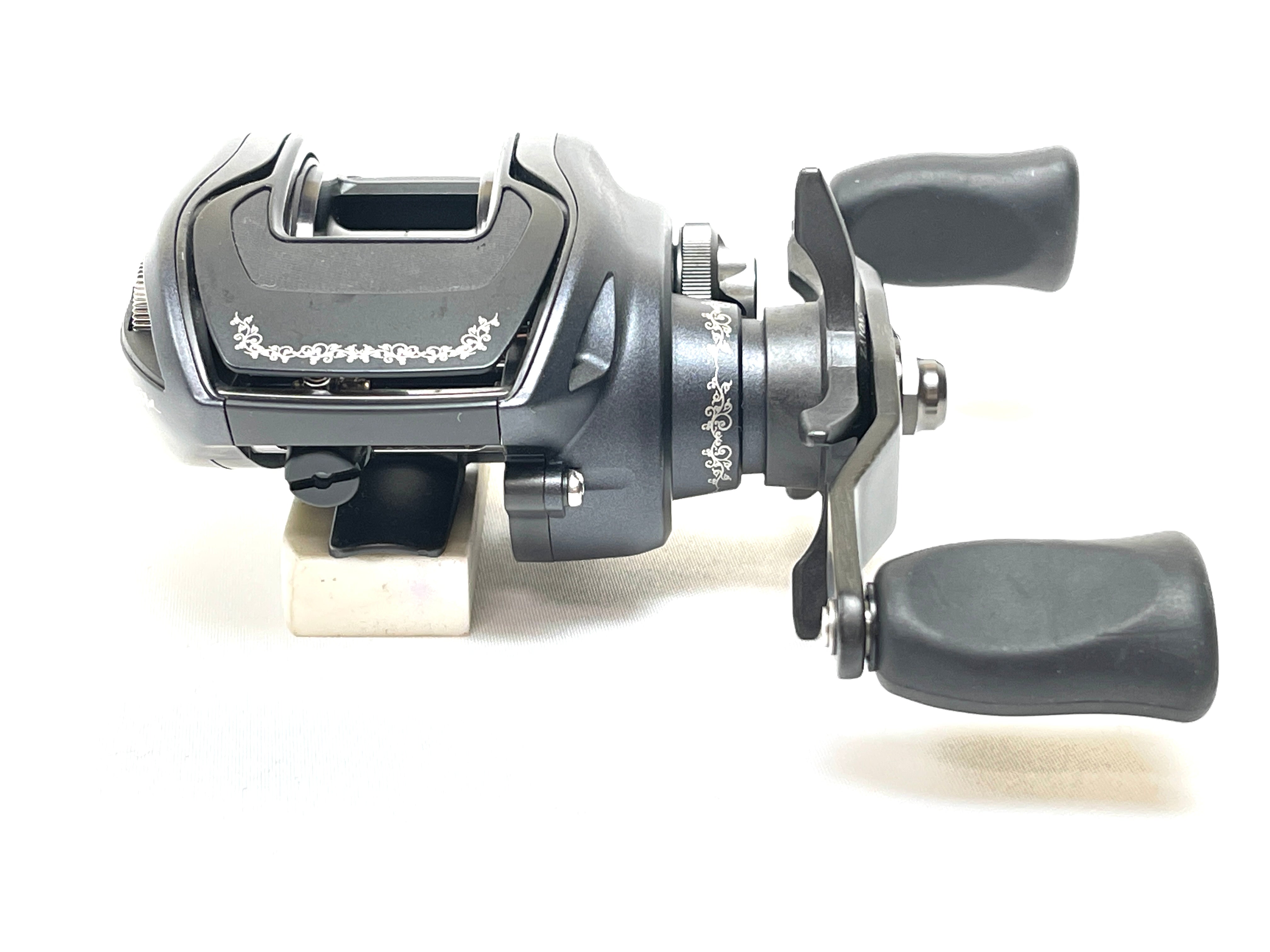 Used Daiwa Gan Craft T3 Mago HD 8.1L Left – JDM TACKLE HEAVEN