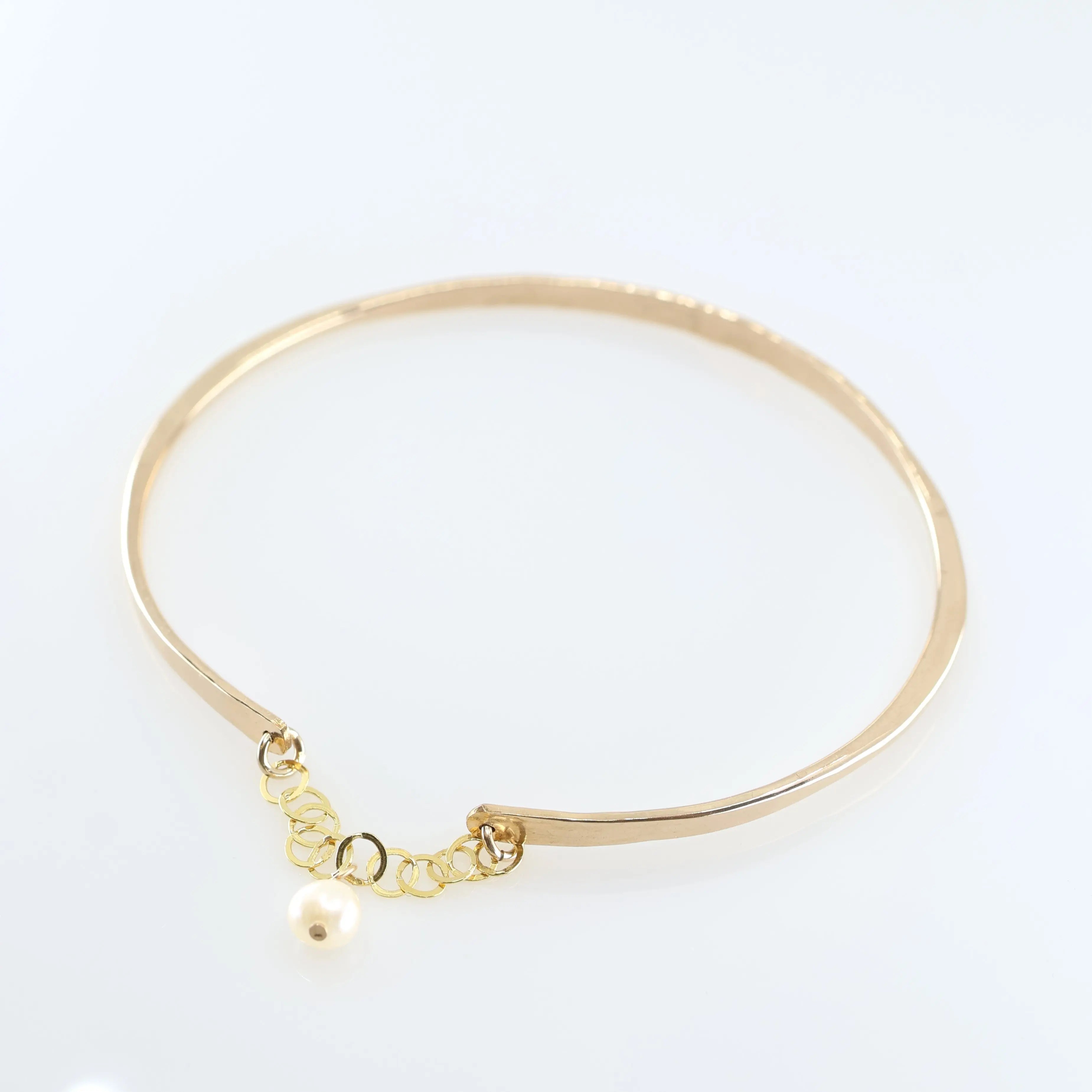 Forged Heavy Gauge Bangle with Safety Chain Clasp – J.Mills Studio