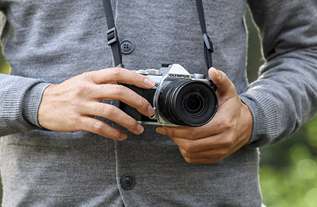 製品特長｜M.ZUIKO DIGITAL ED 12-45mm F4.0 PRO｜M.ZUIKO PRO｜ズーム