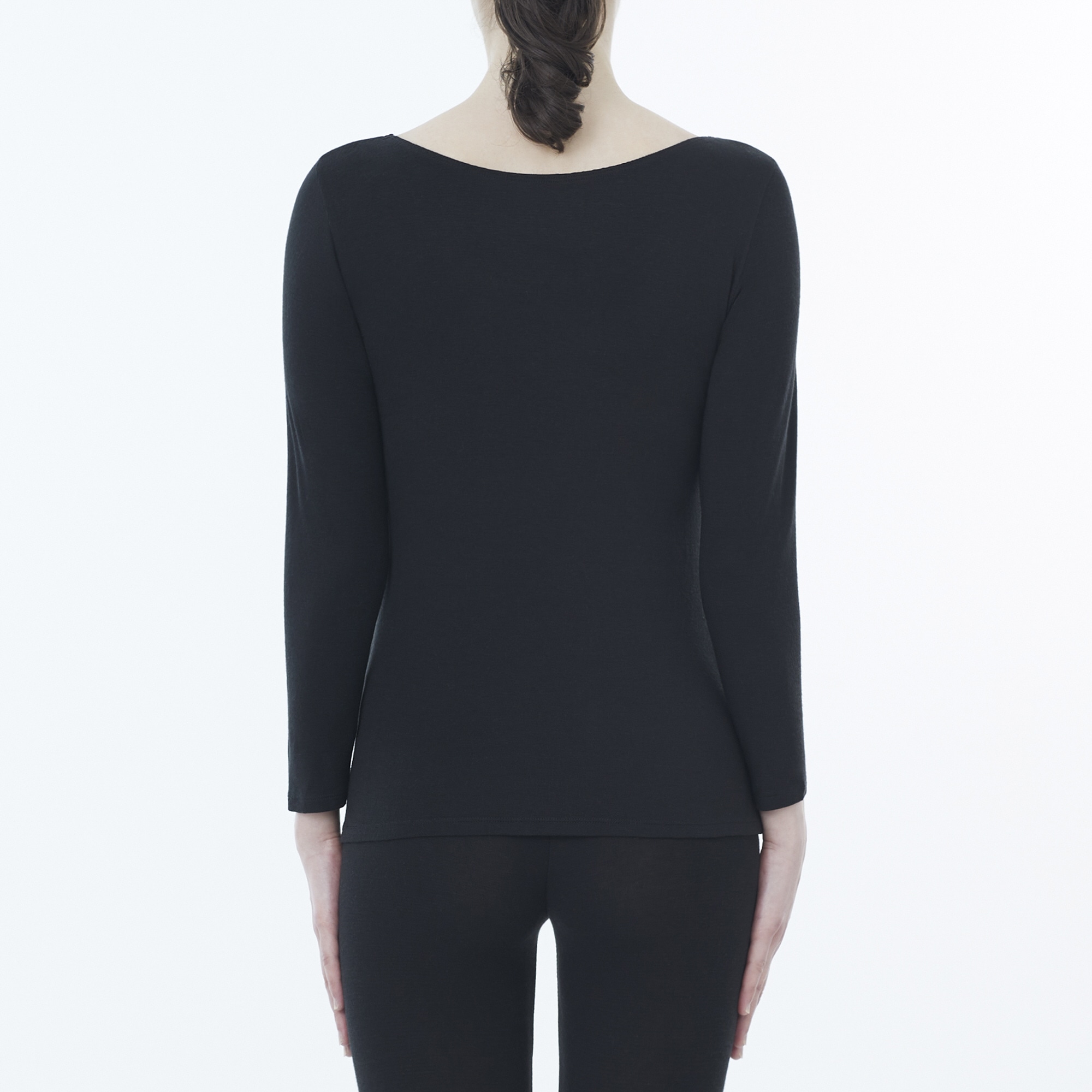 吸湿発熱／わたしのブレスサーモ】ブレスサーモラウンドネック8分袖