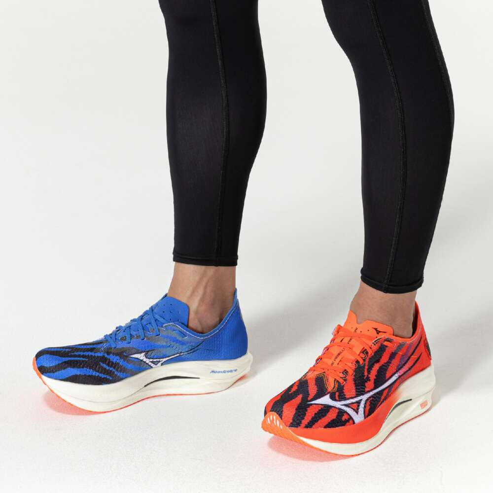 ウエーブリベリオンプロ LOW(ランニング)|U1GD2543|シューズ|陸上競技