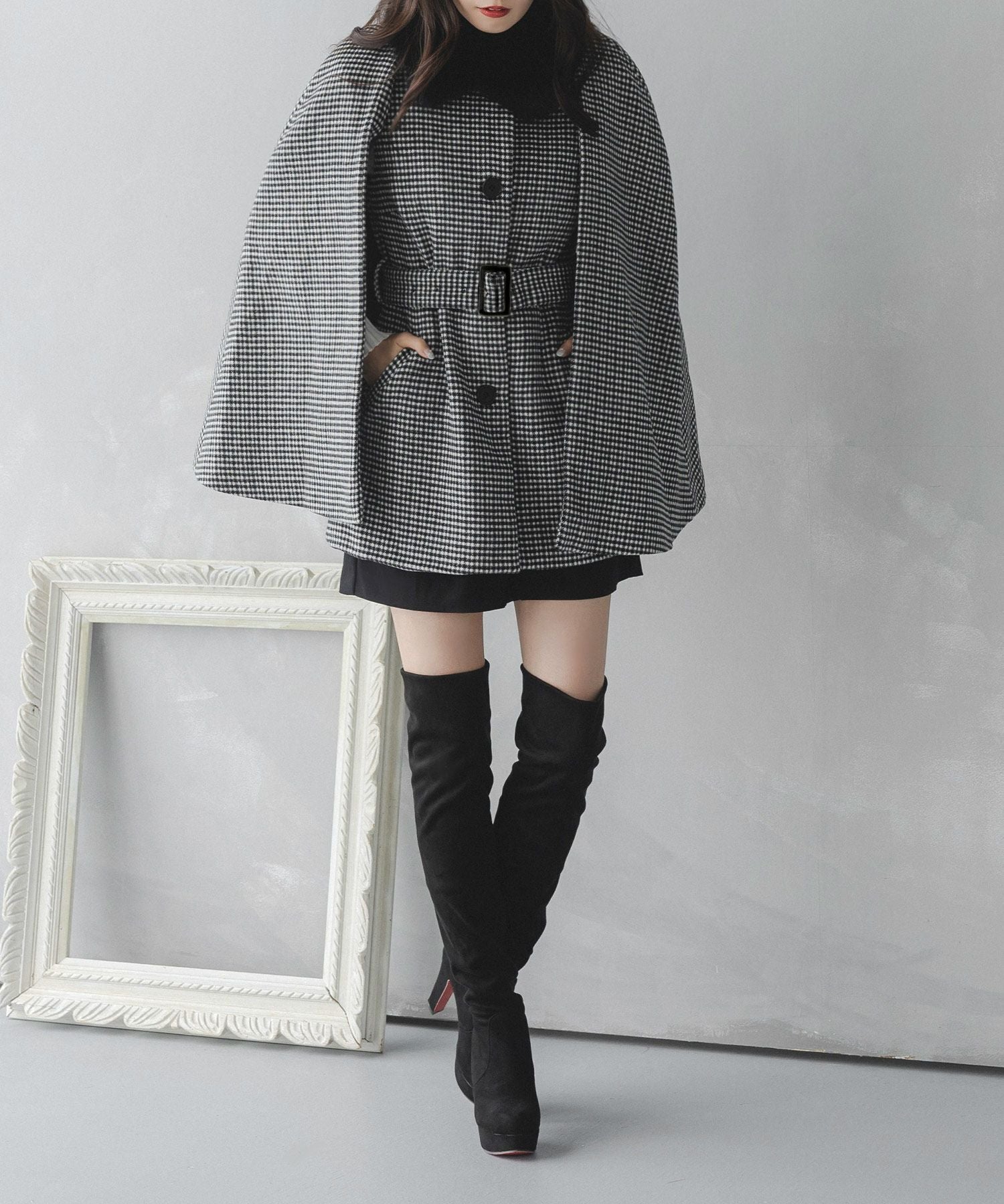 フェイクファー付きケープコート JB23575 | レディースファッション