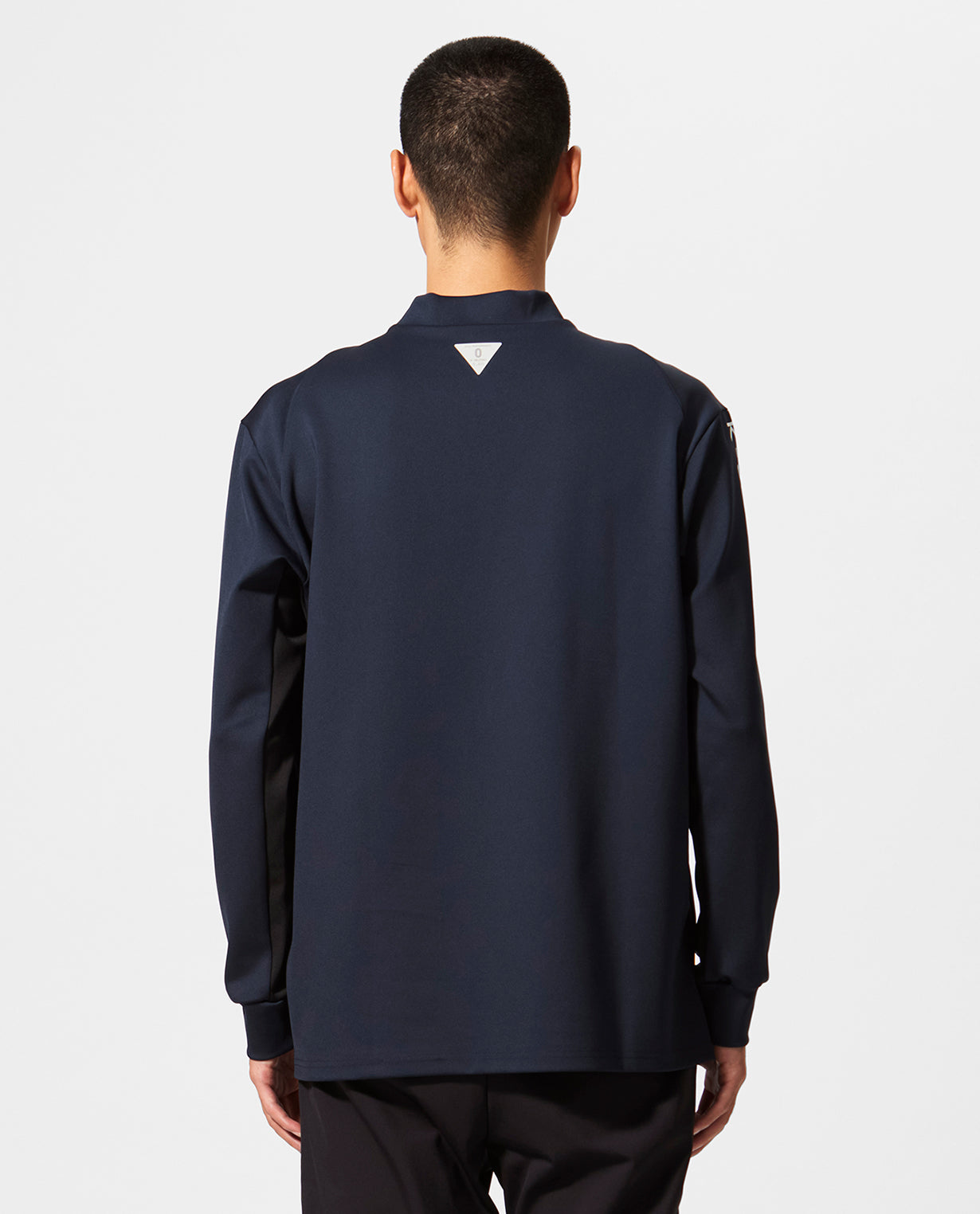 0_305_DG ”2D ダンボールニット” 長袖切替モックネック (カーボン