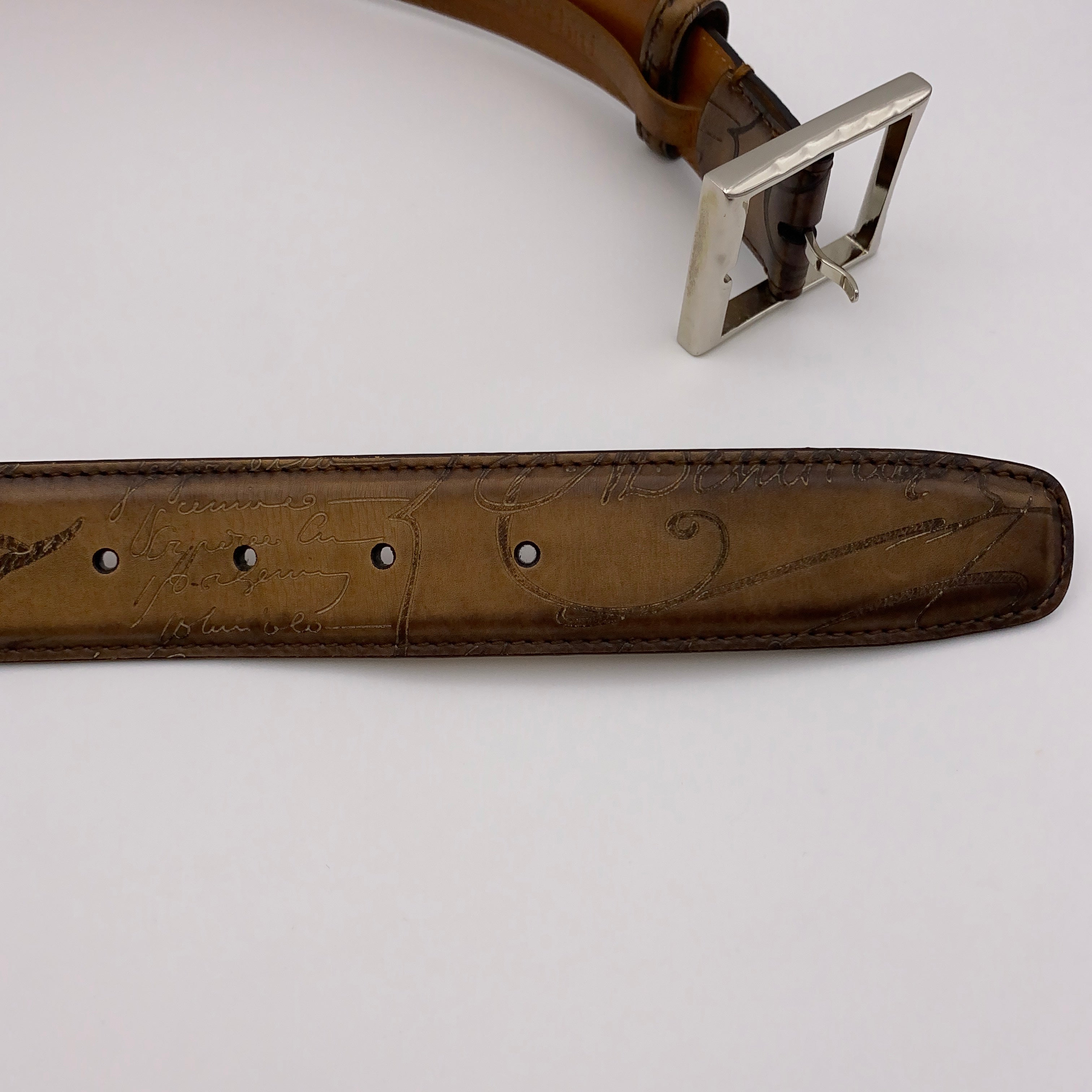 送料無料】 Berluti（ベルルッティ）クラシックレザーベルト35㎜中古品