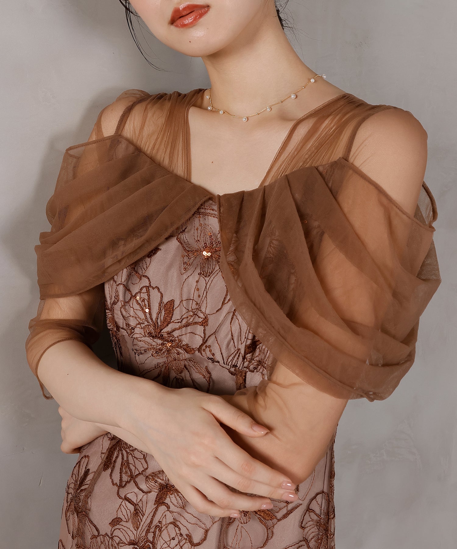 チュールドレープ スパンコール 花刺繍 ドレス 結婚式 パーティードレス