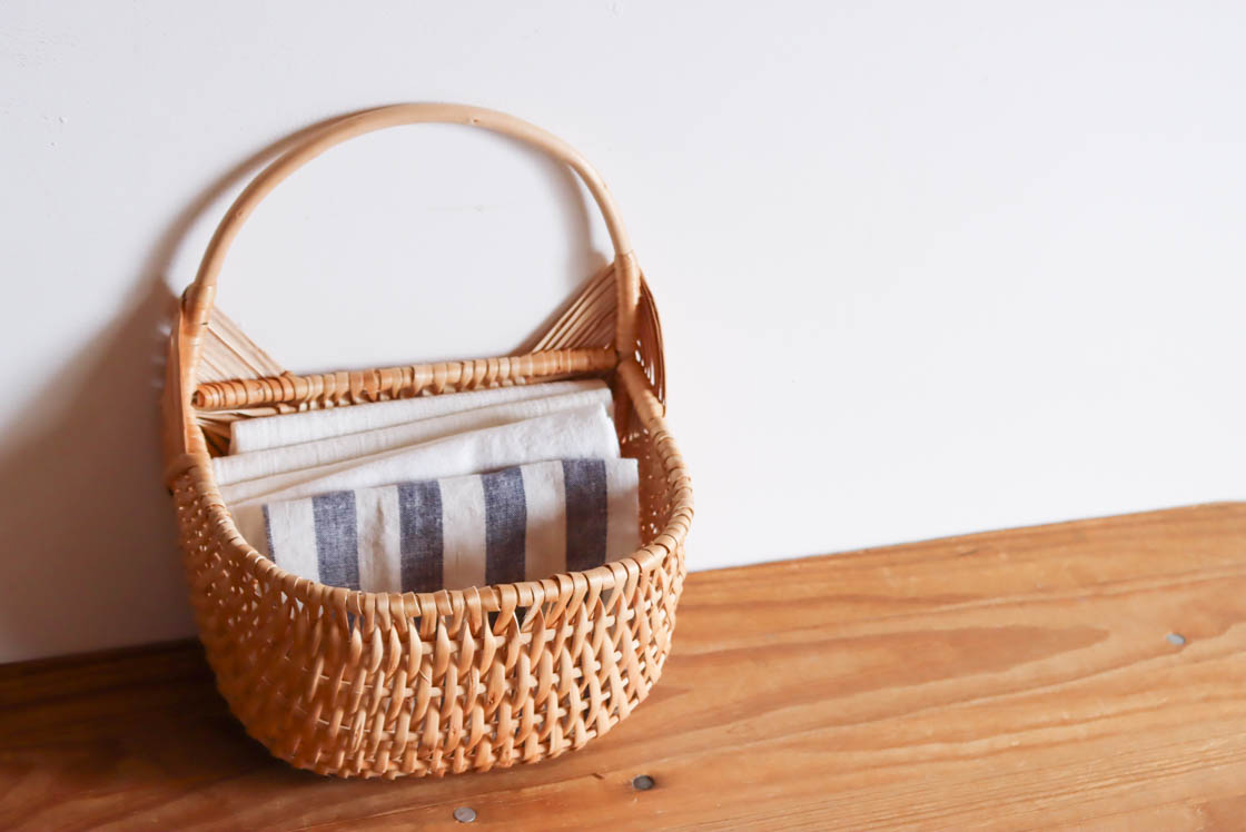 ラトビア ウォールバスケット