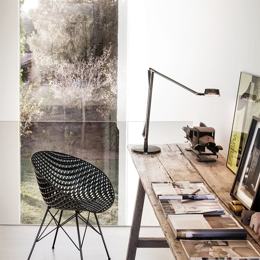 フォー158（天板ブラック/脚ブラック）｜Kartell｜カルテル