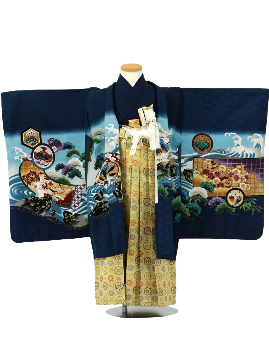 紺地に兜柄の七五三羽織袴セット、金襴の袴／七五三・五歳男の子・袴