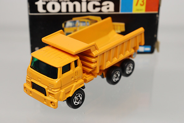 ミニカーショップ ケンボックス トミカ 黒箱☆73☆いすゞオフロード