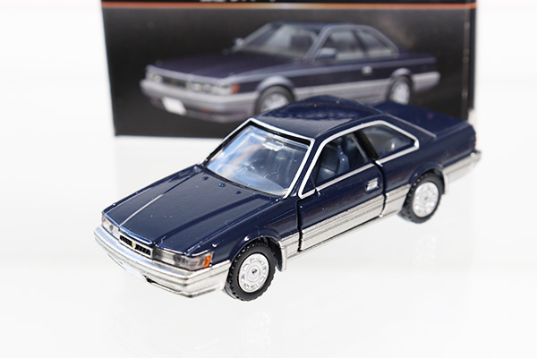 ミニカーショップ ケンボックス トミカプレミアム日産レパード※箱少