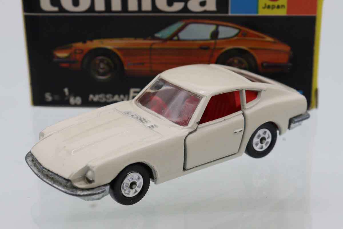 ミニカーショップ ケンボックス トミカ 黒箱☆6☆日産フェアレディ
