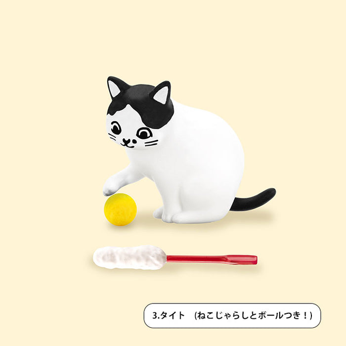 Welcome to Black and White Figure Collection