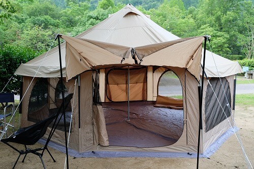 グランピングにぴったり！『DODタケノコテント』レビュー。デカくて