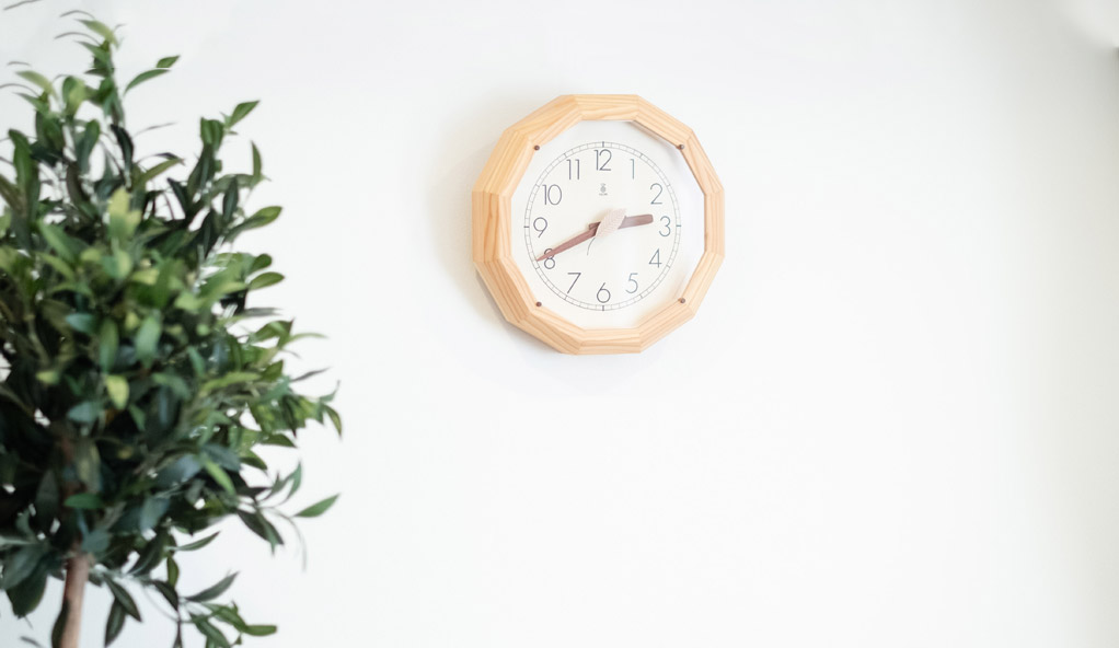 シンプルな時計 | キコリ 手づくり時計工房【本店】｜壁掛け 贈り物