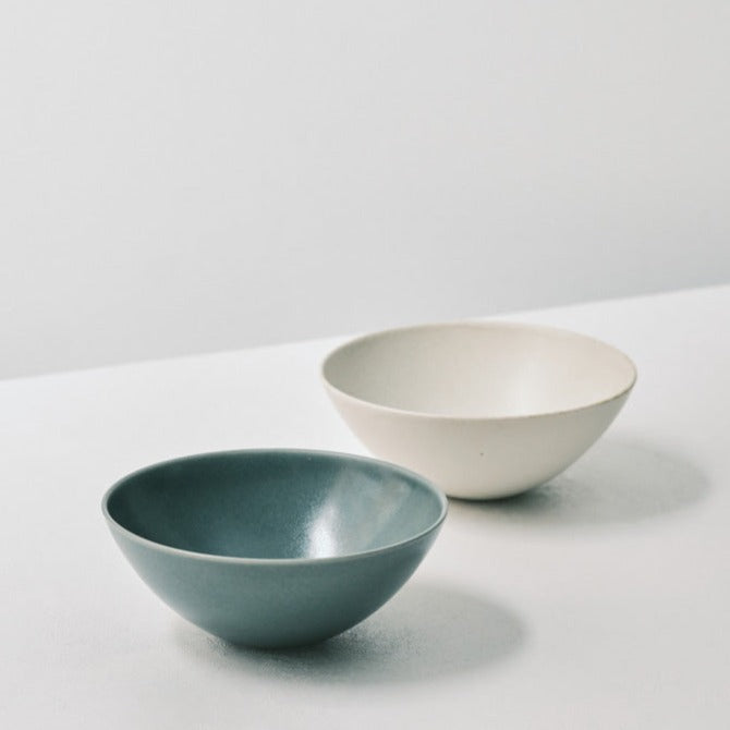 日々ボウル 白・深緑 2枚セット – きほんのうつわ公式オンラインショップ
